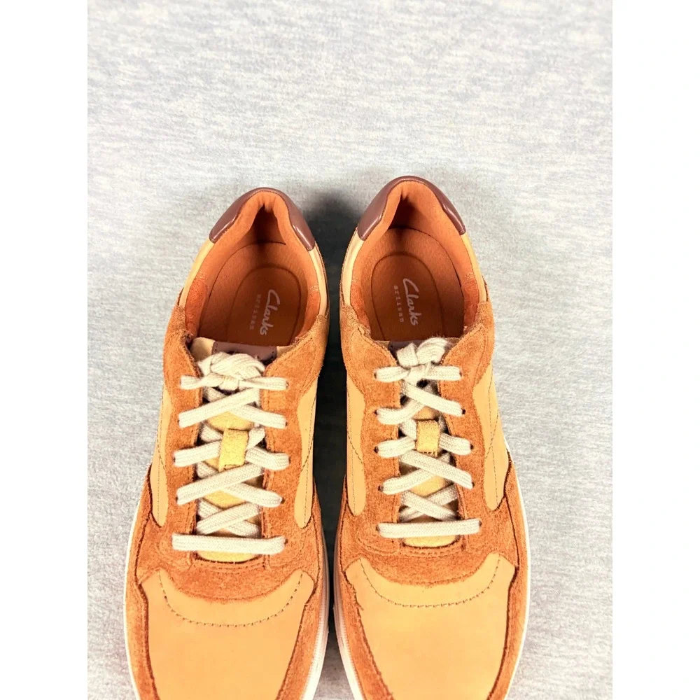 Clarks artisan mapstone